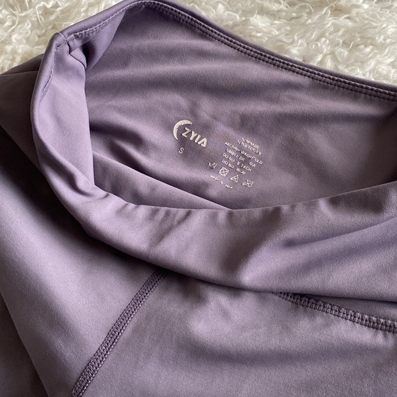 High waisted Zyias - Picture 5 of 6